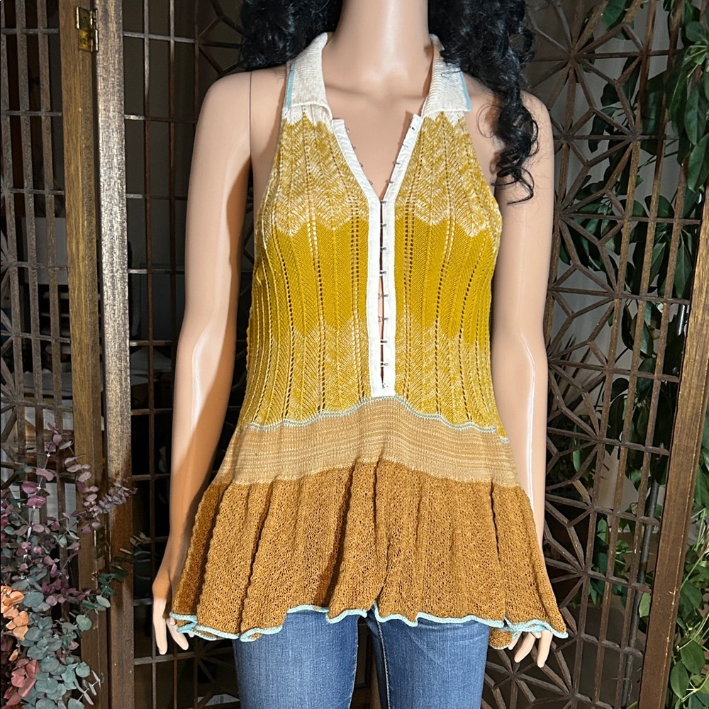 FREE PEOPLE SLEEVELESS KNIT TOP XS